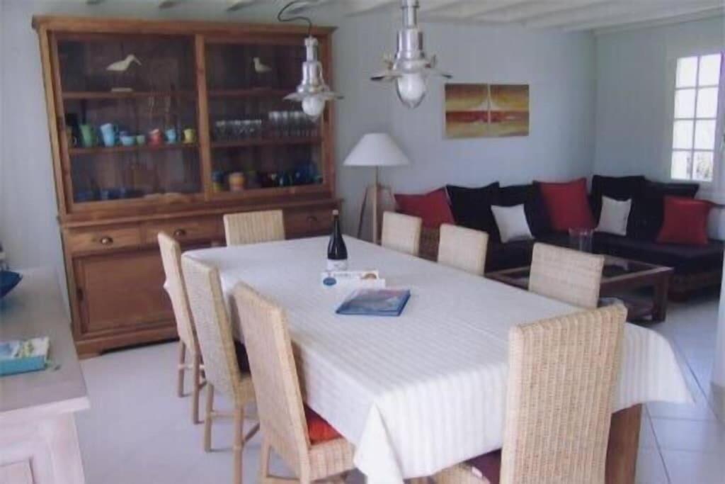 בנגור Maison "Ker Galinette " , Belle-Ile-En-Mer, Piscine Chauffee Et Jacuzzi מראה חיצוני תמונה